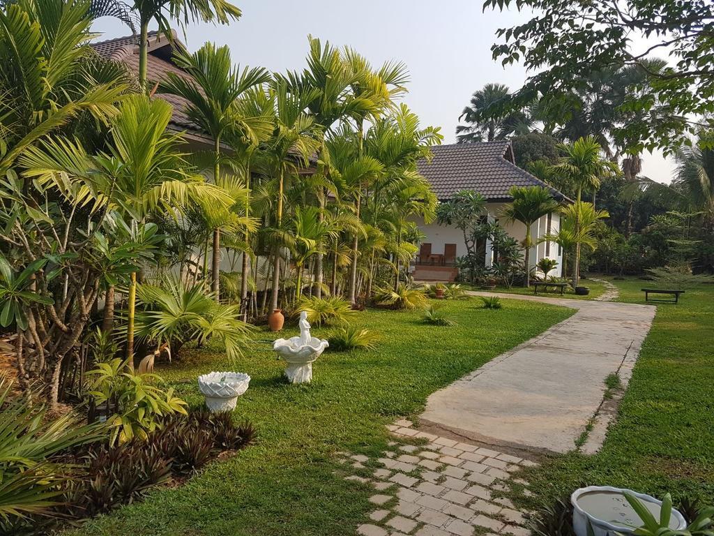 Villa Thakhek Exterior foto