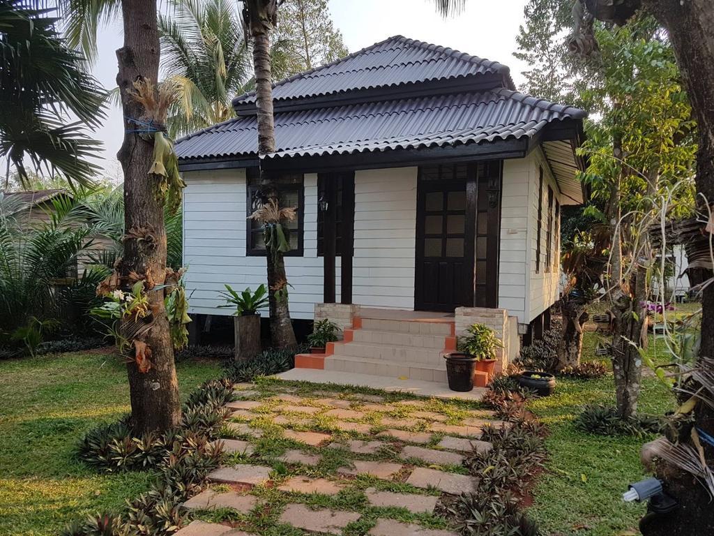 Villa Thakhek Exterior foto