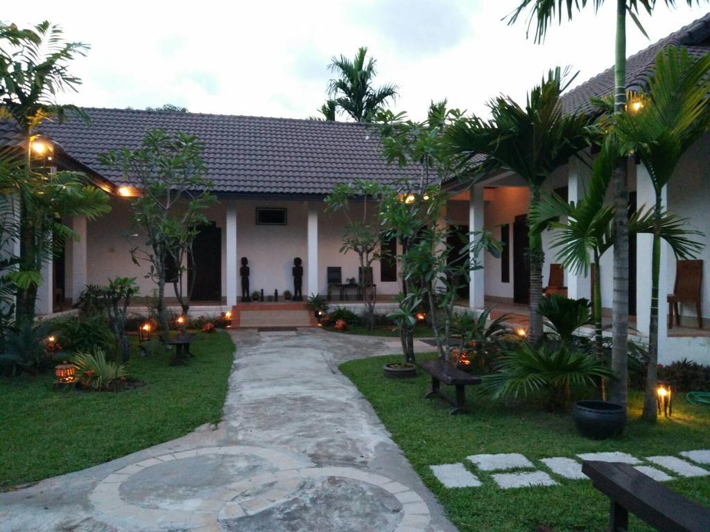 Villa Thakhek Exterior foto