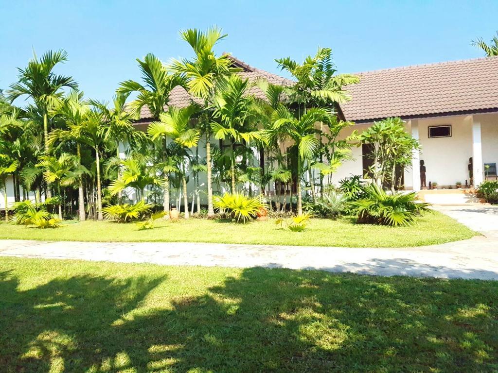 Villa Thakhek Exterior foto