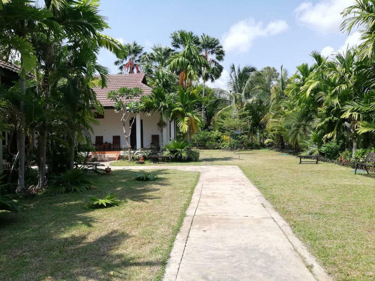 Villa Thakhek Exterior foto