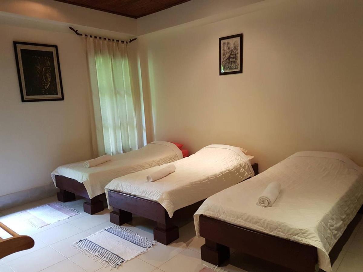 Villa Thakhek Exterior foto
